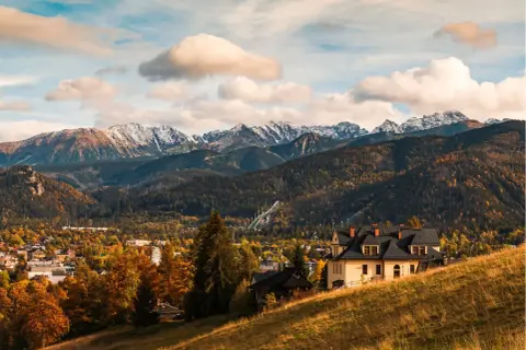 Zakopane: Co zwiedzić? Odkryj Tatry bez tłumów i nudy!