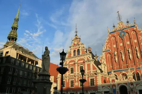 Ryga: Twój plan zwiedzania. Co musisz zobaczyć w stolicy Łotwy?