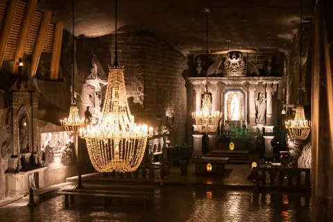 Wieliczka: Co zwiedzić? Kopalnia, Zamek, Tężnia pełny przewodnik