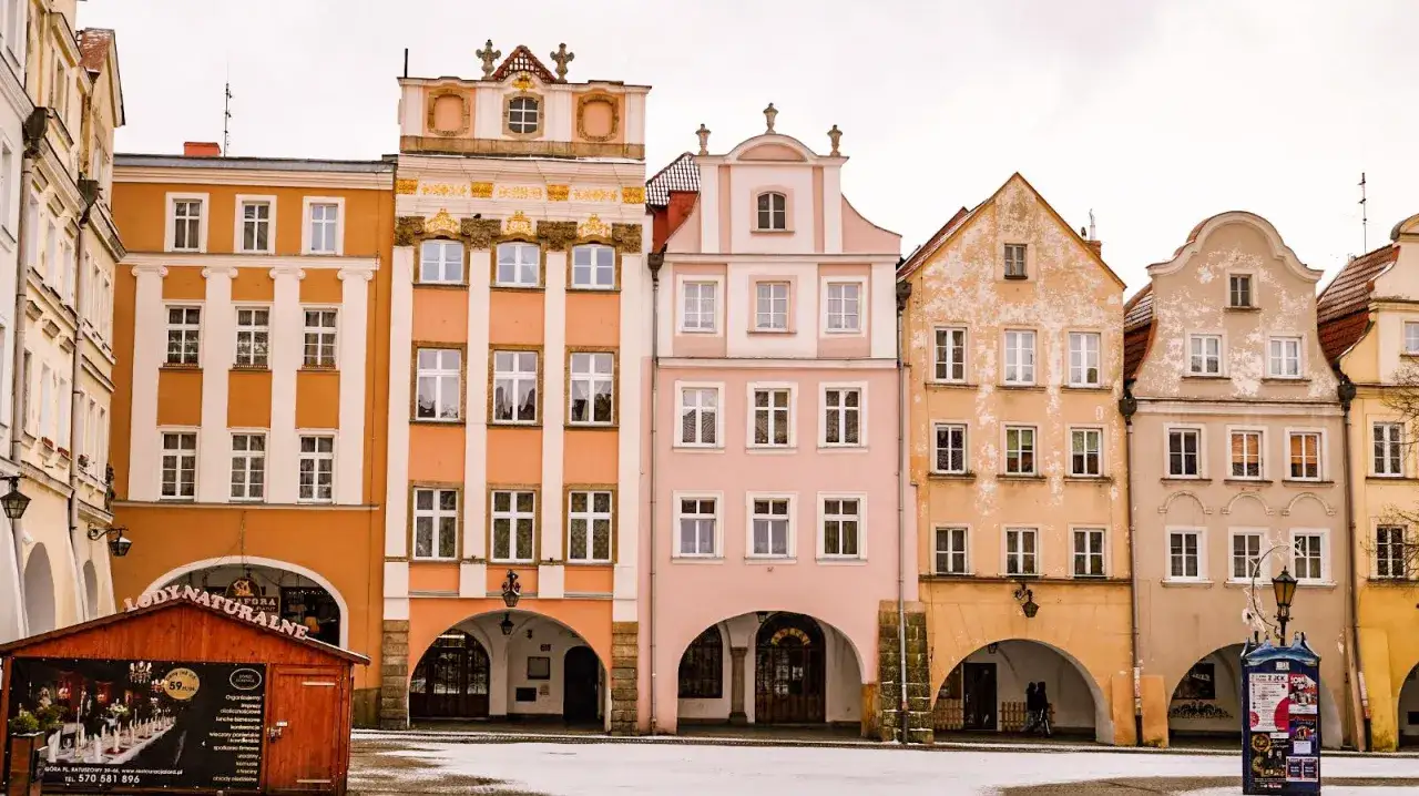 Jelenia Góra Stare Miasto Rynek kamienice